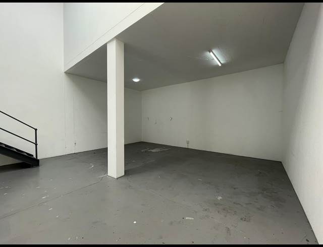 147M² WAREHOUSE TO LET IN BARBEQUE DOWNS