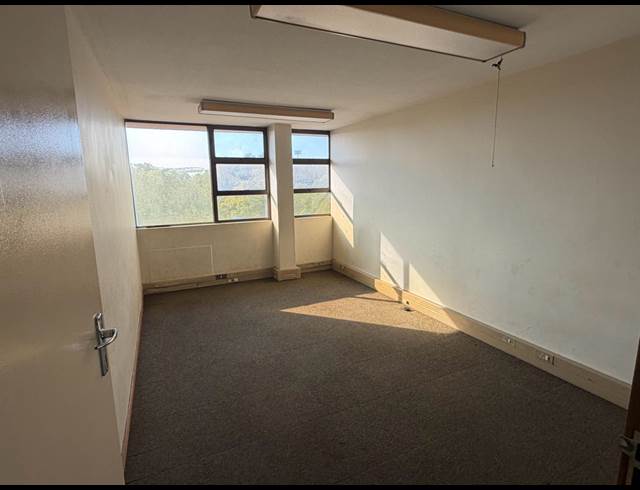 250M² OFFICE TO LET IN PRETORIA WEST