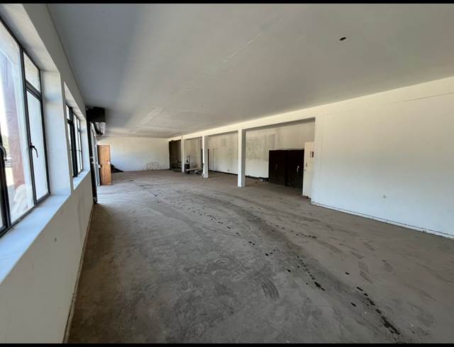 150M² WAREHOUSE TO LET IN NEW ERA