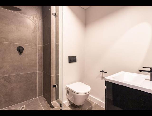 1 bed property to rent in CAPE TOWN CITY CENTRE