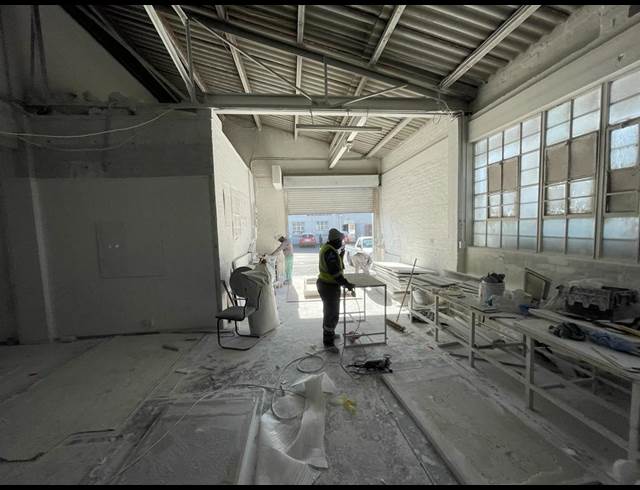 860M² WAREHOUSE TO LET IN PAARDEN EILAND