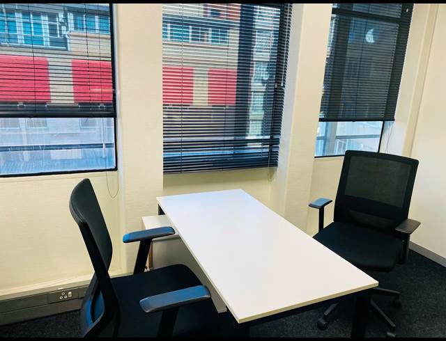 1M² SERVICED OFFICE TO LET IN PRETORIA CENTRAL