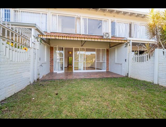 2 BEDROOM PROPERTY TO RENT IN HILLCREST CENTRAL