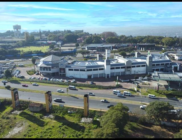 1,000M² SHOWROOM TO LET IN BRYANSTON