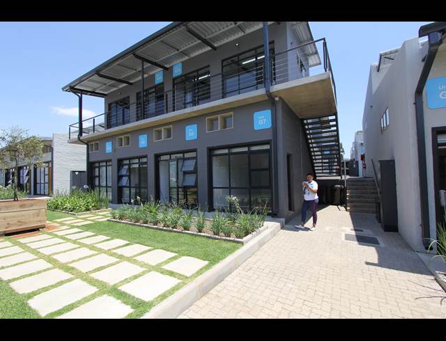 15M² BUSINESS CENTRE TO LET IN PRESIDENT PARK