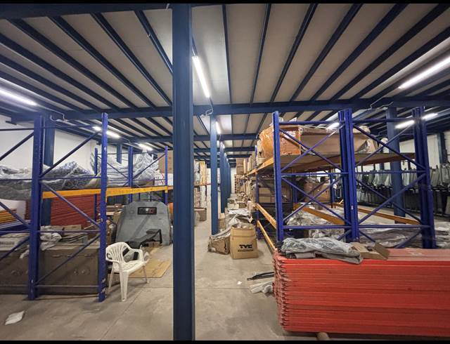 734M² WAREHOUSE TO LET IN RIVERHORSE VALLEY