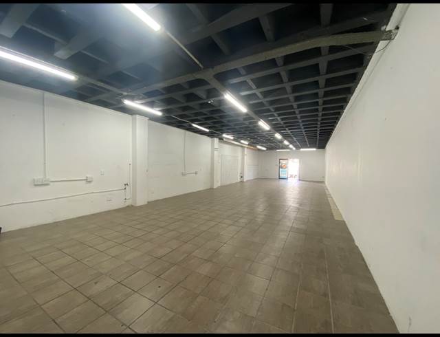 250M² RETAIL TO LET IN PARKLANDS
