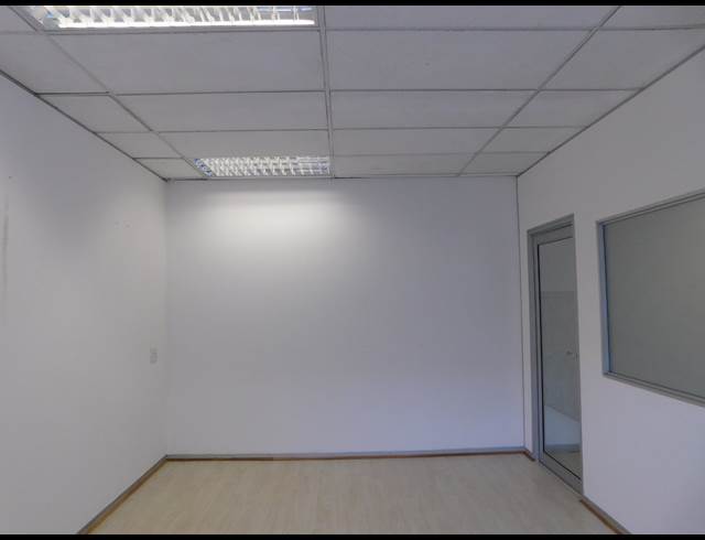 107M² OFFICE TO LET IN ILLOVO