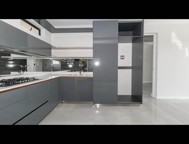 2 BEDROOM PROPERTY TO RENT IN HOUGHTON ESTATE