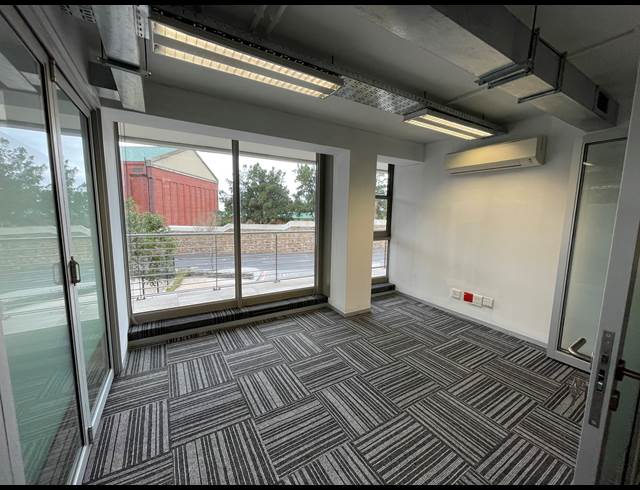 175M² OFFICE TO LET IN GARDENS