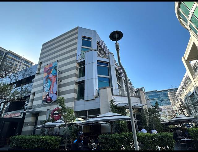 1,305M² OFFICE TO LET IN ROSEBANK