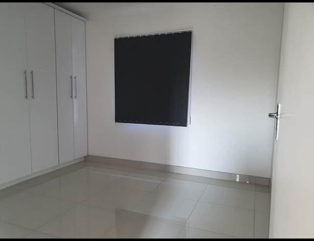 2 bed property to rent in WHETSTONE