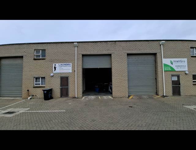 194M² FACTORY RENTED IN FISANTEKRAAL INDUSTRIAL