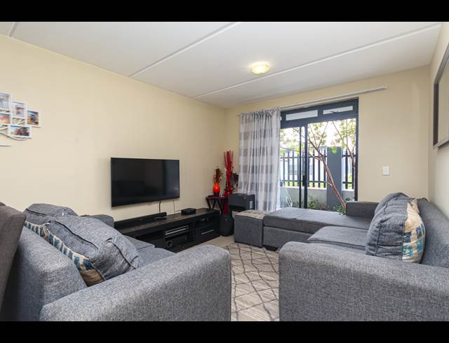 3 BEDROOM APARTMENT RENTED IN PARKLANDS