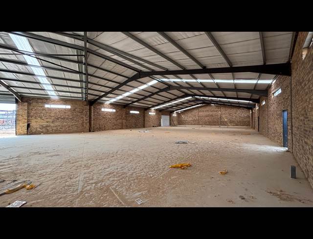1,024M² WAREHOUSE TO LET IN MEYERTON CENTRAL