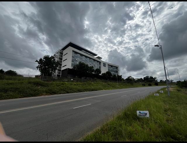 348M² OFFICE TO LET IN MODDERFONTEIN