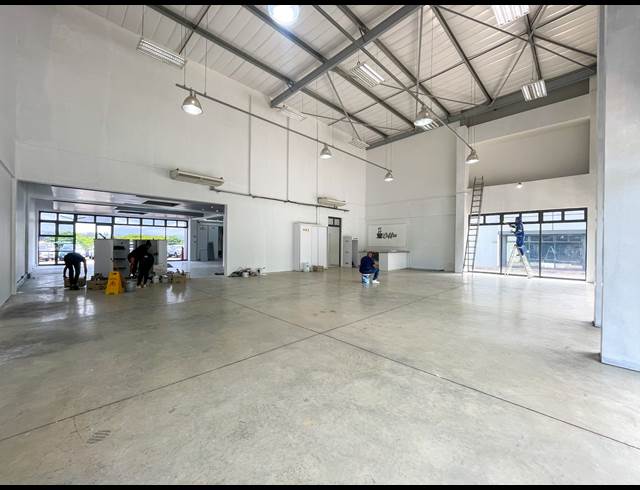 342M² OFFICE TO LET IN NEW TOWN CENTRE