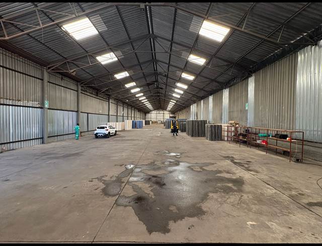 1,500M² WAREHOUSE TO LET IN GERMISTON SOUTH