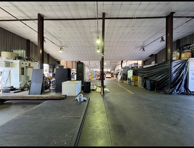 1,313M² WAREHOUSE TO LET IN ROBERTVILLE