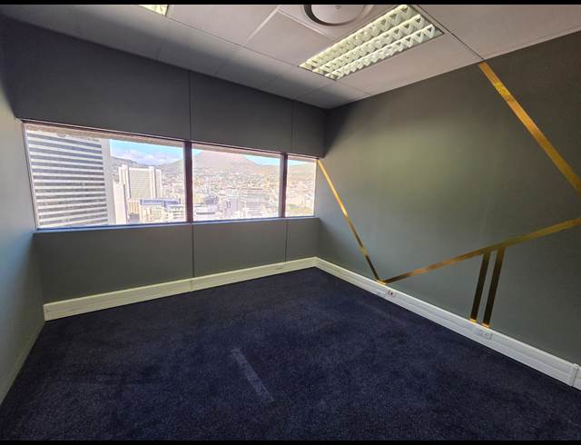 956M² OFFICE TO LET IN CAPE TOWN CITY CENTRE
