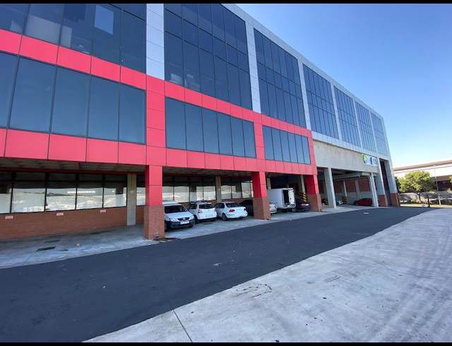 1,000M² WAREHOUSE TO LET IN RIVERHORSE VALLEY