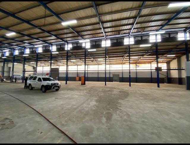 6,000M² WAREHOUSE TO LET IN NEW GERMANY