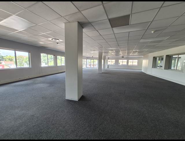724M² OFFICE TO LET IN SANDTON CENTRAL