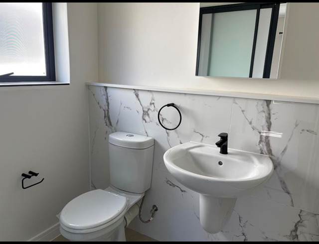 1 BEDROOM PROPERTY TO RENT IN RICHWOOD