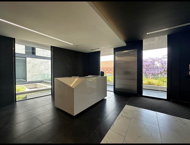 734M² OFFICE TO LET IN SANDTON CENTRAL