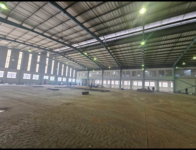 5,500M² WAREHOUSE TO LET IN ISANDO