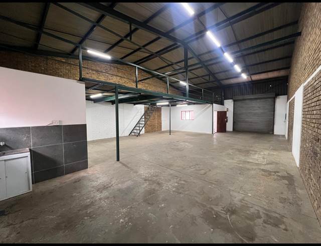 160M² WAREHOUSE TO LET IN HENNOPSPARK