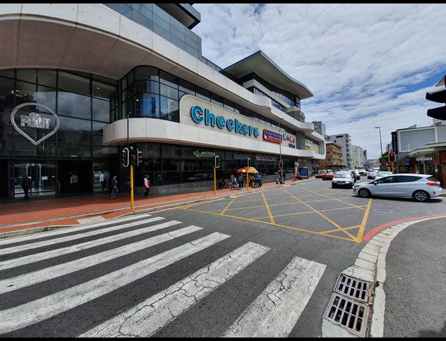 203M² OFFICE TO LET IN SEA POINT