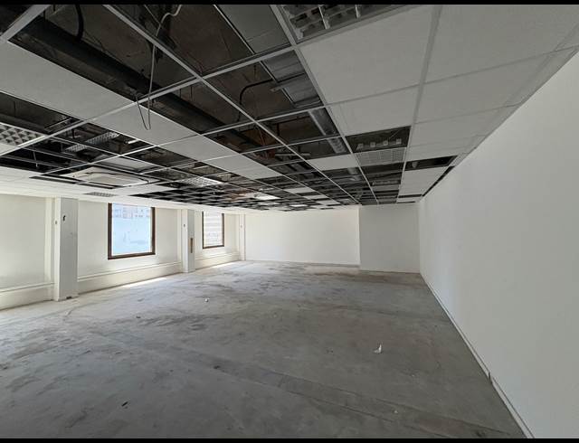 1,115M² OFFICE TO LET IN CAPE TOWN CITY CENTRE
