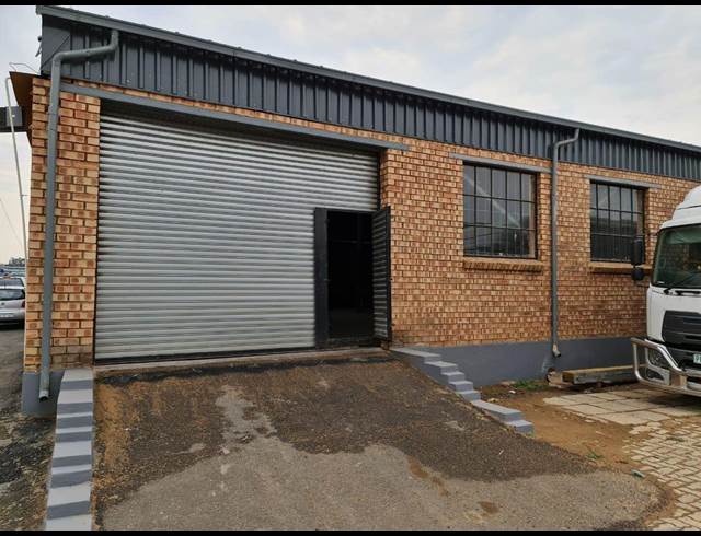 510M² WAREHOUSE TO LET IN WADEVILLE