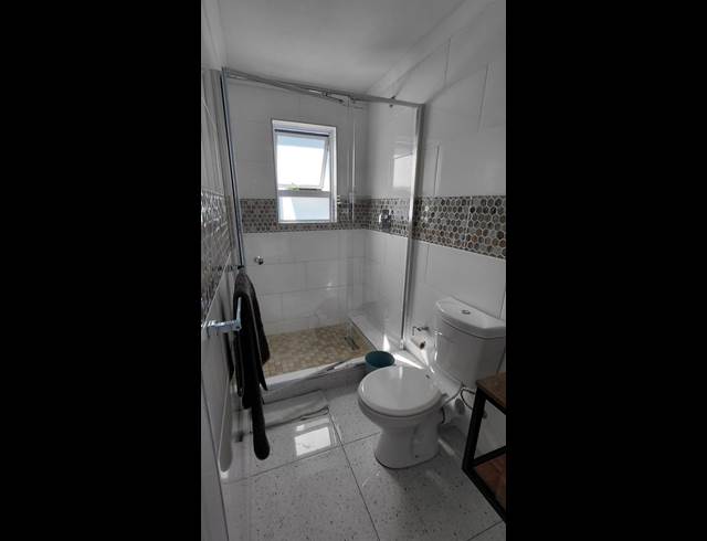 3 BEDROOM APARTMENT TO LET IN BLOUBERG RISE