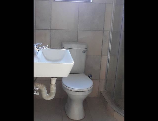 1 bed property to rent in DEVLAND