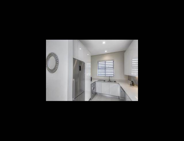 2 BEDROOM APARTMENT TO LET IN MORNINGSIDE