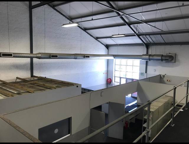 325M² WAREHOUSE TO LET IN NORTHGATE ISLAND