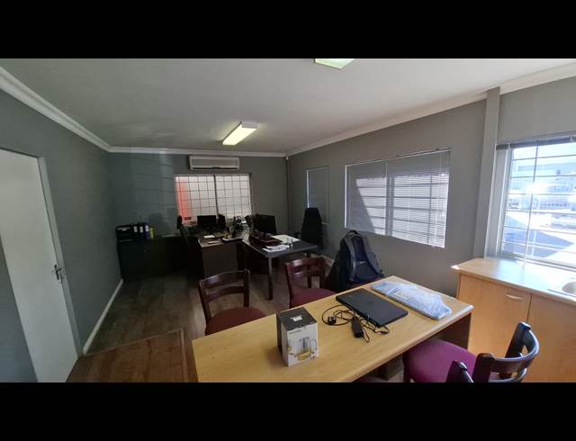 1,142M² WAREHOUSE TO LET IN BRACKENFELL INDUSTRIAL