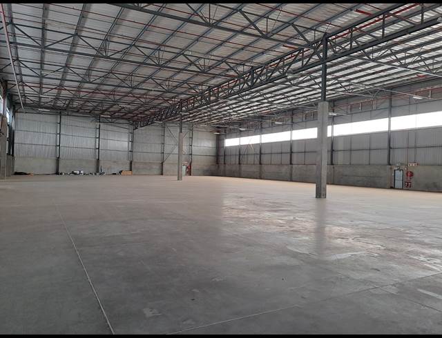3,101M² WAREHOUSE TO LET IN POMONA