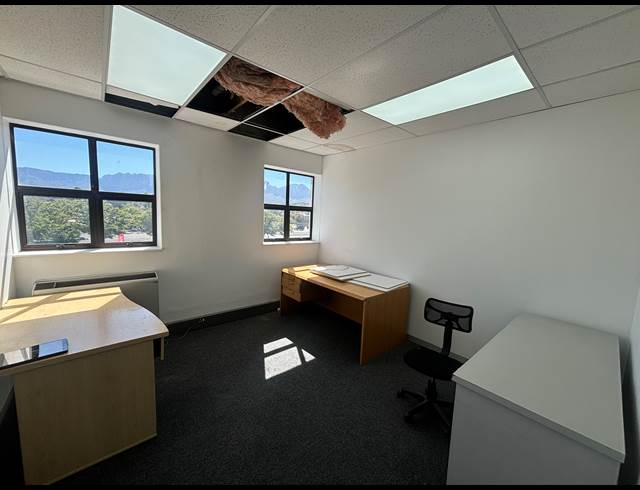 19M² OFFICE TO LET IN AUDAS ESTATE