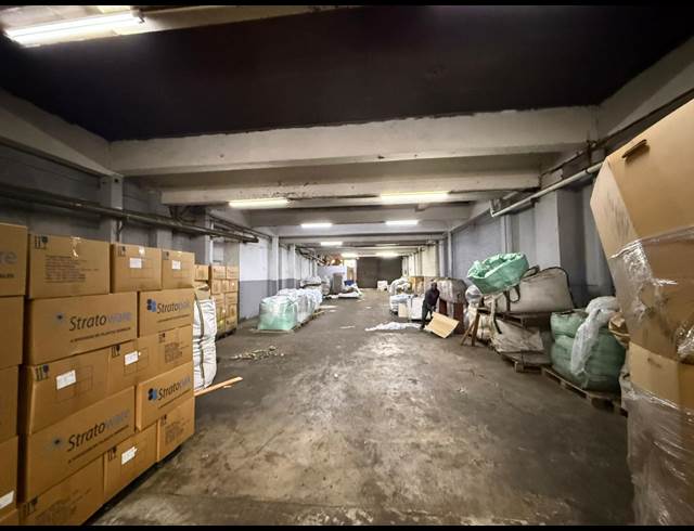380M² WAREHOUSE TO LET IN INDUSTRIA WEST