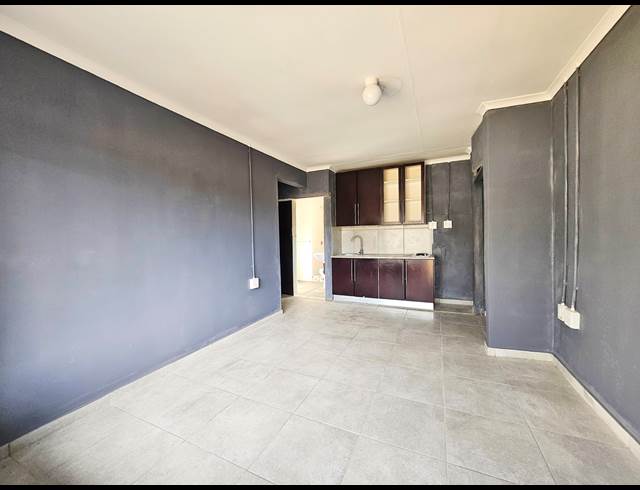 0 bed property to rent in KLOPPERPARK