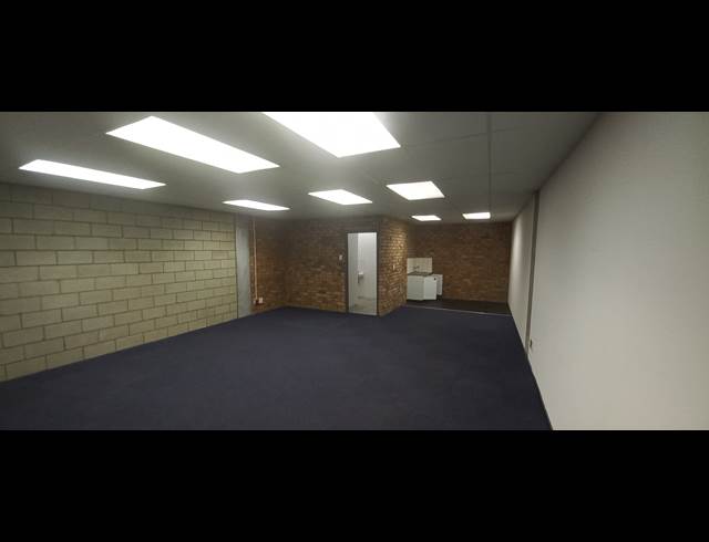 271M² MINI FACTORY TO LET IN STRIJDOMPARK