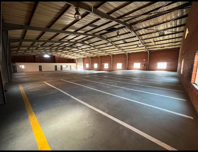 1,200M² WAREHOUSE TO LET IN SUNDERLAND RIDGE