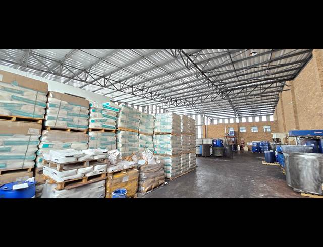 1,115M² WAREHOUSE TO LET IN KYA SANDS
