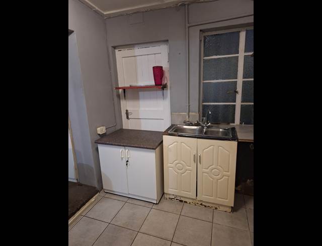 1 bed property to rent in PRIMROSE