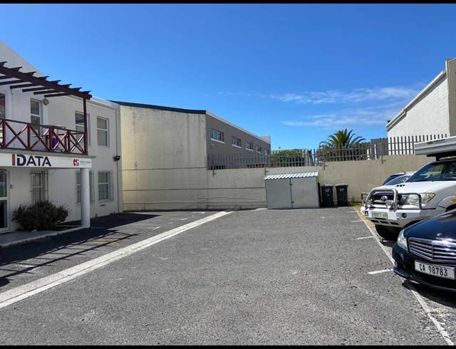 116M² OFFICE TO LET IN WESTLAKE