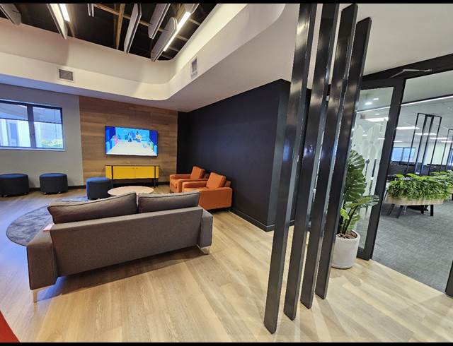 1,753M² OFFICE TO LET IN CENTURY CITY