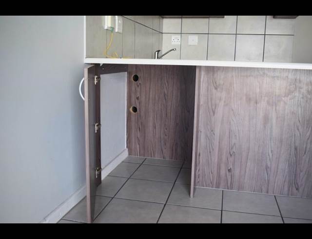 2 BEDROOM PROPERTY TO RENT IN CENTURY CITY